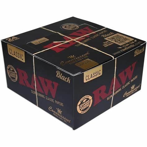 Classic Kingsize Slim + Tips Black Connoisseur 24 Per Box